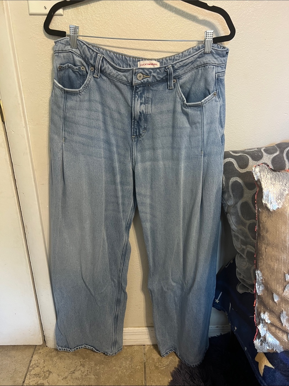 Lucky Brand Pleated Liquid Denim Palazzo - Picture 5 of 13